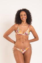 Laden Sie das Bild in den Galerie-Viewer, Model Front: Rio De Sol Ensemble Set Oasis Tri-Fixo Ibiza-Comfy