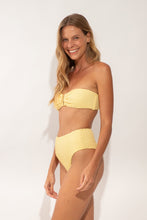 Laden Sie das Bild in den Galerie-Viewer, Image 04: Rio De Sol Bas Bottom Drift-Butterglow Hotpants