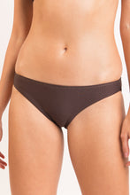 Laden Sie das Bild in den Galerie-Viewer, Gallery: Rio De Sol Bas Bottom Shimmer-Coffee Essential-Comfy