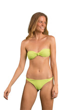 Laden Sie das Bild in den Galerie-Viewer, Image 04: Rio De Sol Ensemble Set Bora-Citrus Bandeau-Joy Leblon
