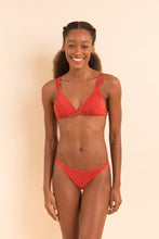 Laden Sie das Bild in den Galerie-Viewer, Image 12: Rio De Sol Haut Top Malibu-Chili Tri-Duo