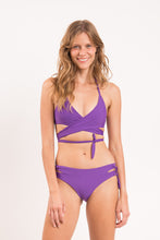 Laden Sie das Bild in den Galerie-Viewer, Image 13: Rio De Sol Haut Top Amuleto Kate