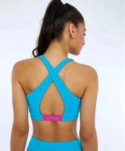 Laden Sie das Bild in den Galerie-Viewer, Model Back: Alto Giro Fitness Haut Top Hyper Costas Cruzadas Azul Scuba