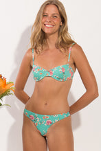 Laden Sie das Bild in den Galerie-Viewer, Gallery: Rio De Sol Ensemble Set Botanic Balconet Nice-Fio