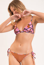 Laden Sie das Bild in den Galerie-Viewer, Image 10: Rio De Sol Ensemble Set Amore-Pink Tri-Fixo Ibiza-Comfy