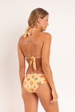 Laden Sie das Bild in den Galerie-Viewer, Model Back: Rio De Sol Bas Bottom Mosaico Mel-Comfy