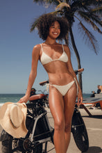 Laden Sie das Bild in den Galerie-Viewer, Image 11: Rio De Sol Ensemble Set Brisa-Offwhite Lia Lacinho