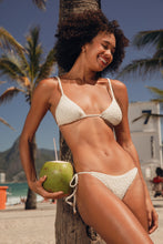 Laden Sie das Bild in den Galerie-Viewer, Image 13: Rio De Sol Bas Bottom Brisa-Offwhite Lacinho