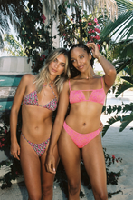 Laden Sie das Bild in den Galerie-Viewer, Image 03: Maaji Haut Top Aster Emma Sublimity Pink