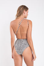 Laden Sie das Bild in den Galerie-Viewer, Image 12: Rio De Sol Une Pièce Collage New Vegas