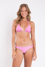 Laden Sie das Bild in den Galerie-Viewer, Model Front: Rio De Sol Bas Bottom Milkshake Mia