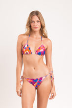 Laden Sie das Bild in den Galerie-Viewer, Model Front: Rio De Sol Ensemble Set Funny Frufru