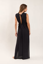 Laden Sie das Bild in den Galerie-Viewer, Model Back: Rio De Sol Vêtement De Plage Black Long Dress Soleil