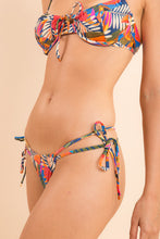 Laden Sie das Bild in den Galerie-Viewer, Image 08: Rio De Sol Haut Top Jungle Balconet-Tie