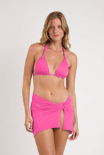 Laden Sie das Bild in den Galerie-Viewer, Model Front: Rio De Sol Jupe De Page Fluity-Amor Skirt Knot