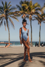 Laden Sie das Bild in den Galerie-Viewer, Image 05: Rio De Sol Une Pièce Solar-Celeste Zoe