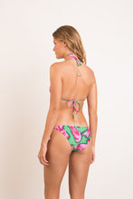 Laden Sie das Bild in den Galerie-Viewer, Model Back: Rio De Sol Bas Bottom Parrots Ibiza-Comfy