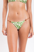 Laden Sie das Bild in den Galerie-Viewer, Image 09: Rio De Sol Ensemble Set Flow Tri-Capri Cheeky-Capri
