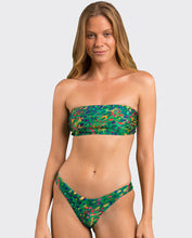 Laden Sie das Bild in den Galerie-Viewer, Gallery: Rio De Sol Ensemble Set Wilds Bandeau-Reto Highleg
