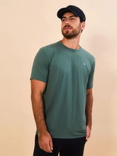 Laden Sie das Bild in den Galerie-Viewer, Image 03: Uv Line T-Shirt Pour Homme T-Shirt New Fit Textura Masc Verde Jade Upf50+
