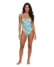 Laden Sie das Bild in den Galerie-Viewer, Model Front: Rio De Sol Une Pièce Maxi Flower Body