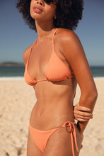 Laden Sie das Bild in den Galerie-Viewer, Image 10: Rio De Sol Haut Top Sand-Argila Tri-Aya