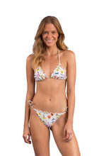 Laden Sie das Bild in den Galerie-Viewer, Model Front: Rio De Sol Bas Bottom Countryside Frufru