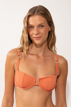 Laden Sie das Bild in den Galerie-Viewer, Gallery: Rio De Sol Haut Top Sand-Argila Juliette-Aya