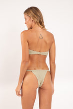Laden Sie das Bild in den Galerie-Viewer, Model Back: Rio De Sol Bas Bottom Brisa-Pistache Eden