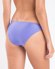 Laden Sie das Bild in den Galerie-Viewer, Image 05: Rio De Sol Bas Bottom Shimmer-Hortensia Essential-Comfy