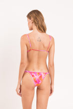 Laden Sie das Bild in den Galerie-Viewer, Model Back: Rio De Sol Ensemble Set Joyful Tri-Duo Rio-Duo