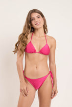 Laden Sie das Bild in den Galerie-Viewer, Model Front: Rio De Sol Bas Bottom Shimmer-Olinda Ibiza-Comfy
