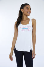 Laden Sie das Bild in den Galerie-Viewer, Model Front: Alto Giro Fitness Haut Regata Skin Fit Inspiracional Branco Optico