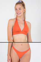 Laden Sie das Bild in den Galerie-Viewer, Gallery: Rio De Sol Ensemble Set Light-Peach Halter-Cos Essential-Comfy