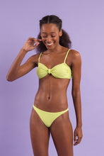 Laden Sie das Bild in den Galerie-Viewer, Image 08: Rio De Sol Ensemble Set Bora-Citrus Bandeau-Joy Leblon-Fio