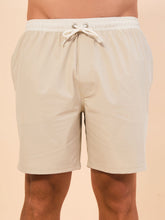 Laden Sie das Bild in den Galerie-Viewer, Gallery: Uv Line Bermuda / Short Pour Homme Shorts Acqua Boxer Areia Upf50+