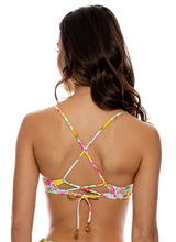 Laden Sie das Bild in den Galerie-Viewer, Model Back: Luli Fama Haut Top Sweetheart Limoncello