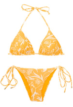 Laden Sie das Bild in den Galerie-Viewer, Product Front: Rio De Sol Ensemble Set Sunny-Forest Tri-Inv Lacinho