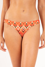 Laden Sie das Bild in den Galerie-Viewer, Gallery: Rio De Sol Bas Bottom Maracai Essential