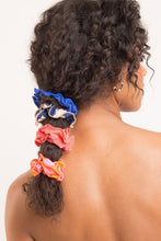 Laden Sie das Bild in den Galerie-Viewer, Image 02: Rio De Sol Chouchou Malibu-Nina Scrunchie