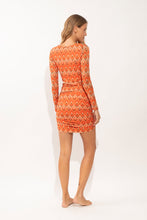 Laden Sie das Bild in den Galerie-Viewer, Model Back: Rio De Sol Mini Dress Maracai Laura Dress