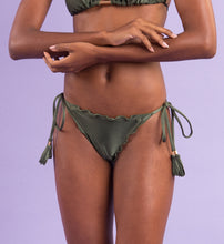 Laden Sie das Bild in den Galerie-Viewer, Image 09: Rio De Sol Bas Bottom Croco Frufru-Fio