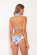 Laden Sie das Bild in den Galerie-Viewer, Model Back: Wednesday In Hawaii By Rio De Sol Ensemble Set Pua-Pacifica Mel