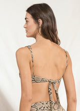 Laden Sie das Bild in den Galerie-Viewer, Image 04: Maaji Haut Top Bailey Joile Python