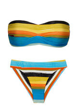 Laden Sie das Bild in den Galerie-Viewer, Product Front: Rio De Sol Ensemble Set Artsy Bandeau-Pli Nice