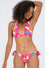 Laden Sie das Bild in den Galerie-Viewer, Gallery: Rio De Sol Ensemble Set Antelope Halter-Double Italy