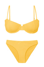 Laden Sie das Bild in den Galerie-Viewer, Product Front: Rio De Sol Ensemble Set Malibu-Yellow Balconet Essential-Comfy