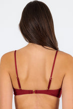 Laden Sie das Bild in den Galerie-Viewer, Image 06: Rio De Sol Haut Top Shimmer-Divino Bandeau-Knot