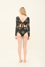 Laden Sie das Bild in den Galerie-Viewer, Image 07: Uv Line Une Pièce Marina Shine Preto Malva