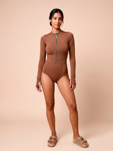 Laden Sie das Bild in den Galerie-Viewer, Gallery: Uv Line Une Pièce Long Sleeve Swimsuit Macae Brown Upf50+